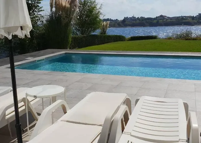 Cape Vergoti Vilă *