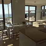 Cape Vergoti Лозенец